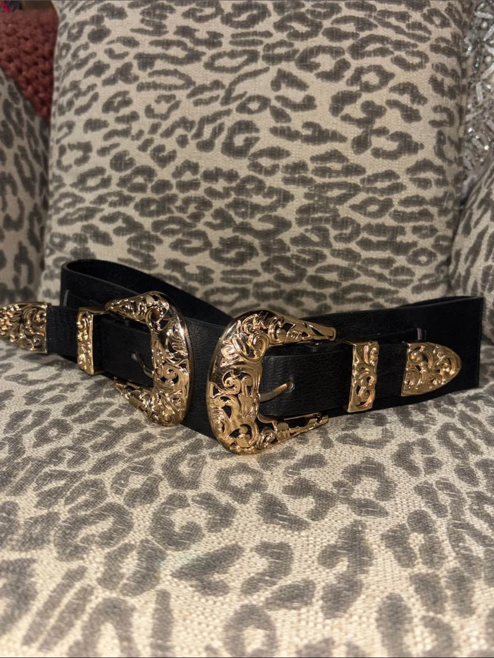 Double western buckle Black Elastic Belt Gold tone Buckle stretch maximalist Med